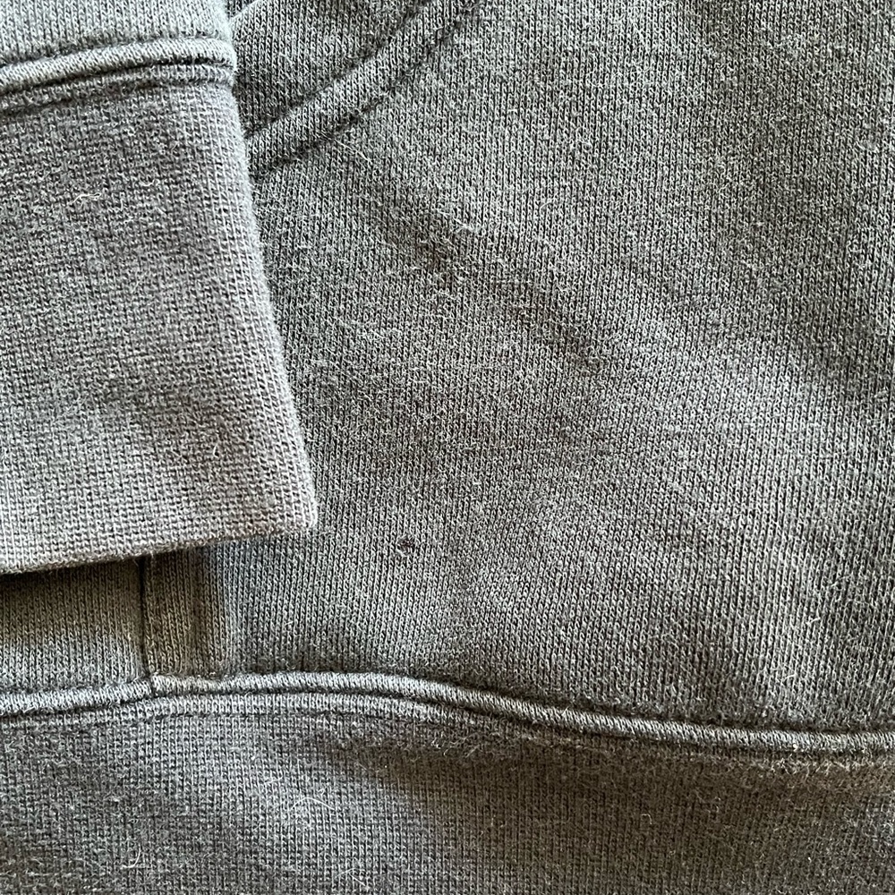 Northface Men’s Hoodie - Picture 5 of 9